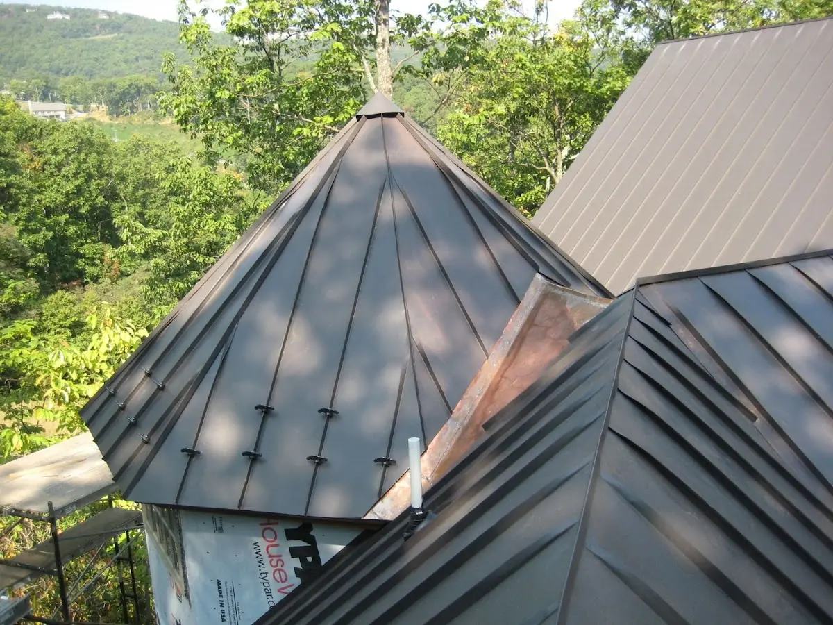 Professional Gutter Cleaning by Craftsman Roofing in Soledad